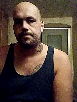 Snapshot of BigriskDaddy92 chatting on 28, 11, 2025 BigriskDaddy92 online show from 28, 11, 2025