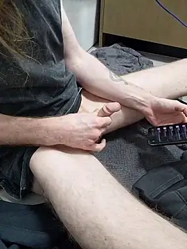 Snapshot of jaqrabit chatting on 14, 12, 2025 jaqrabit online show from 14, 12, 2025