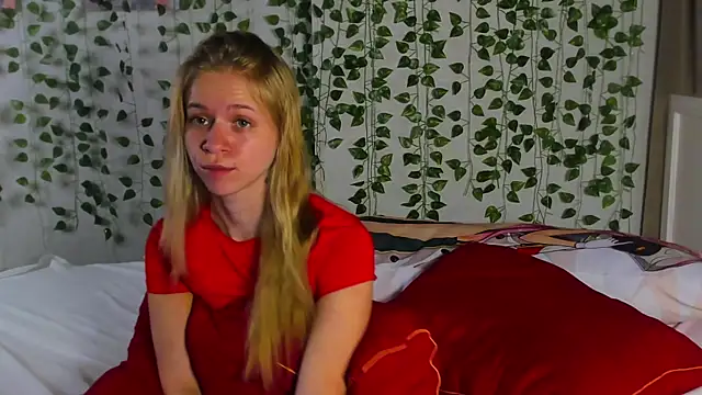 Cute Beautiful Princess online show from 28, 11, 2025