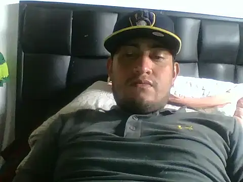 Minnie2013Mickey online show from 26, 11, 2025