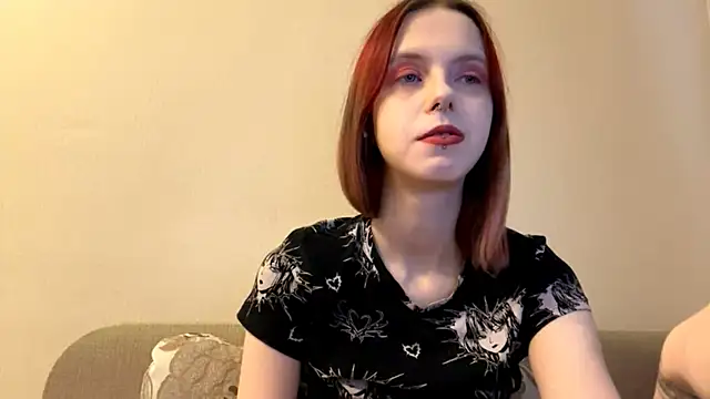 Snapshot of LulyClouds chatting on 26, 11, 2025 LulyClouds online show from 26, 11, 2025