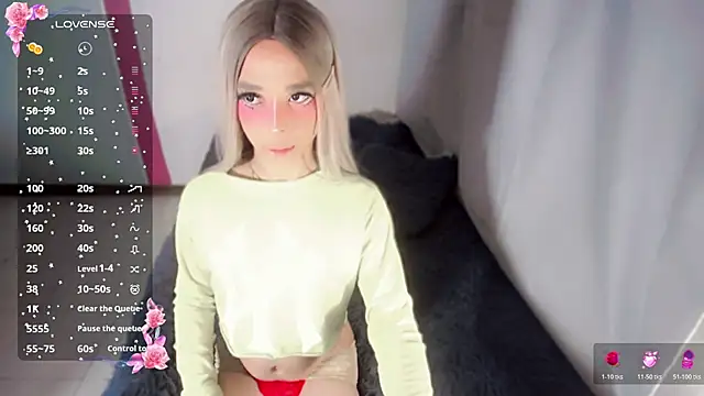 Snapshot of lissy_dhaniels chatting on 4, 4, 2026 lissy dhaniels online show from 4, 4, 2026