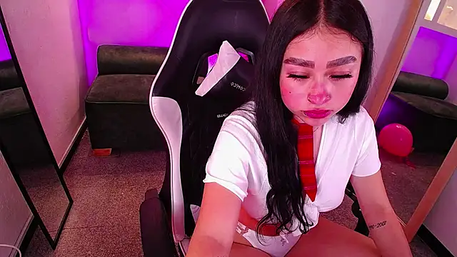 Snapshot of vallolett chatting on 22, 4, 2026 vallolett online show from 22, 4, 2026