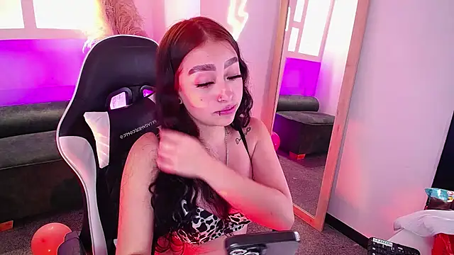 Snapshot of vallolett chatting on 27, 4, 2026 vallolett online show from 27, 4, 2026