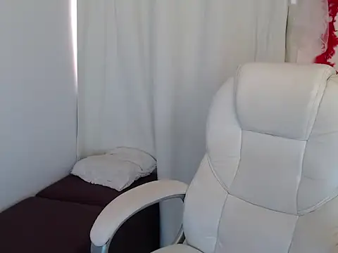 Perla 2026 online show from 3, 12, 2025