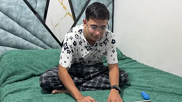 DereckxSophia online show from 15, 12, 2025