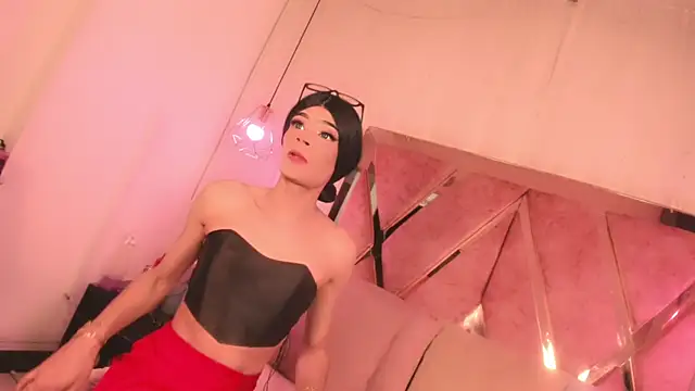 atenea taylor  online show from 13, 1, 2026