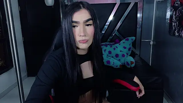 Snapshot of Evangeline_Star1 chatting on 28, 11, 2025 Evangeline Star1 online show from 28, 11, 2025