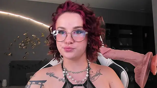 kittyhardfucks online show from 25, 6, 2026