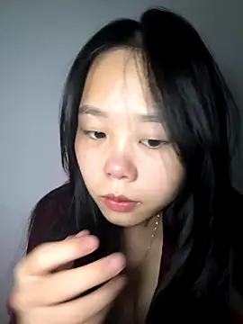 Snapshot of Kiee-lee chatting on 1, 12, 2025 Kiee-lee online show from 1, 12, 2025