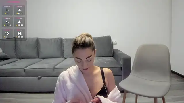 rossana doll online show from 25, 11, 2025