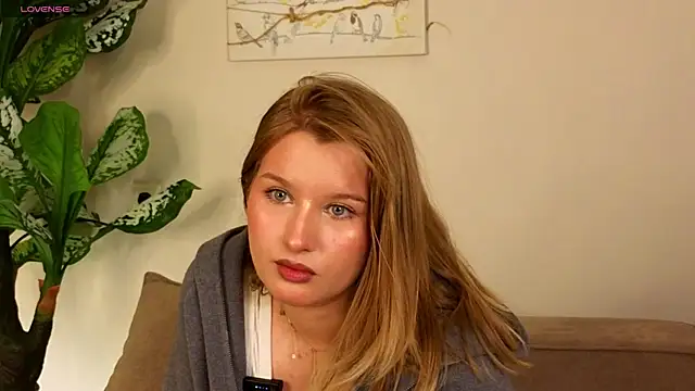 Snapshot of ImiMonroe chatting on 18, 4, 2026 ImiMonroe online show from 18, 4, 2026