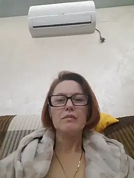 Snapshot of LanaOlbenst chatting on 16, 12, 2025 LanaOlbenst online show from 16, 12, 2025