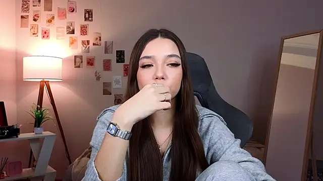 Snapshot of Vexorine chatting on 6, 2, 2026 Vexorine online show from 6, 2, 2026