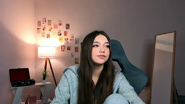 Snapshot of Vexorine chatting on 12, 2, 2026 Vexorine online show from 12, 2, 2026