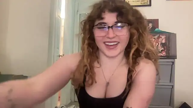 ariapeachy online show from 1, 12, 2025