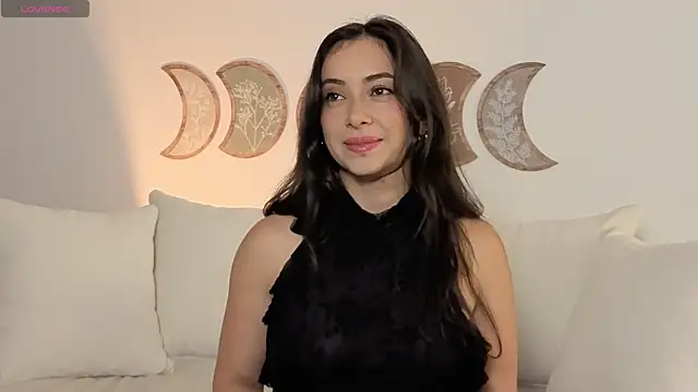 Snapshot of IsabellaSandoval chatting on 13, 4, 2026 IsabellaSandoval online show from 13, 4, 2026