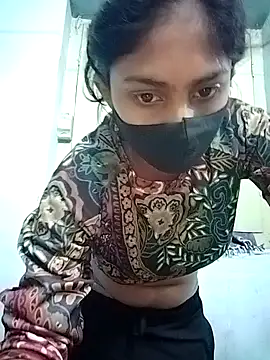 Miss tinaaa online show from 5, 12, 2025