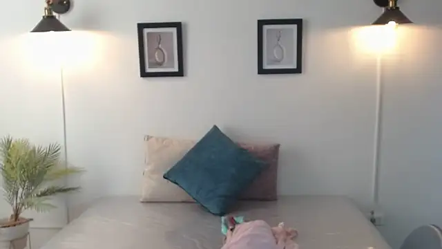 Snapshot of Juliana__lx chatting on 14, 4, 2026 Juliana lx online show from 14, 4, 2026