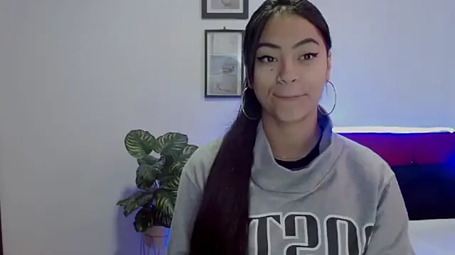 Snapshot of Juliana__lx chatting on 15, 4, 2026 Juliana lx online show from 15, 4, 2026