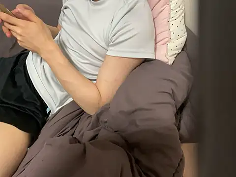 Snapshot of __kim chatting on 24, 4, 2026 kim online show from 24, 4, 2026