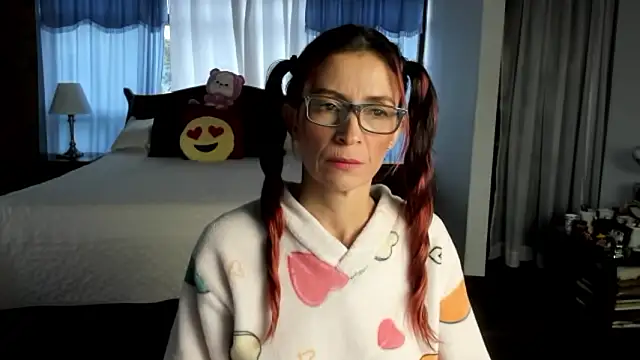 Charlotte-Willson online show from 3, 2, 2026