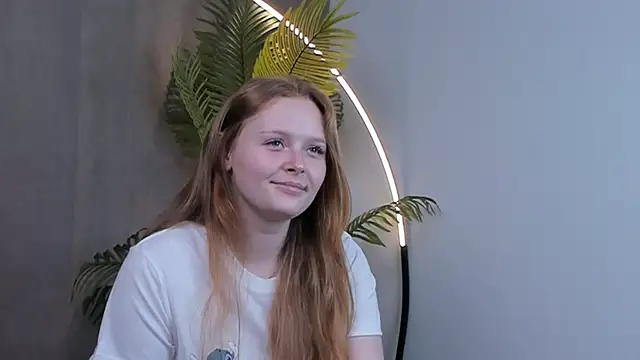 Snapshot of KyongBakos chatting on 23, 11, 2025 KyongBakos online show from 23, 11, 2025