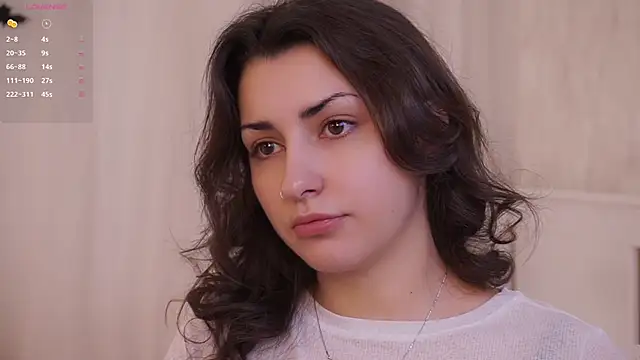 Snapshot of DovieMascall chatting on 29, 11, 2025 DovieMascall online show from 29, 11, 2025