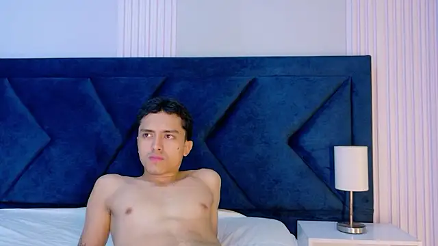 Snapshot of samantha_and_williams chatting on 19, 3, 2026 samantha and williams online show from 19, 3, 2026