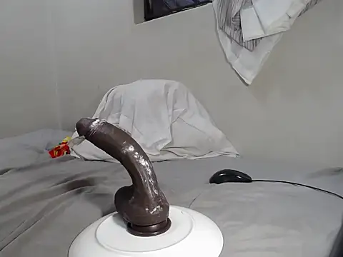 KinkyJXxX online show from 14, 4, 2026