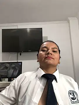 Rosa Vidal  online show from 21, 11, 2025