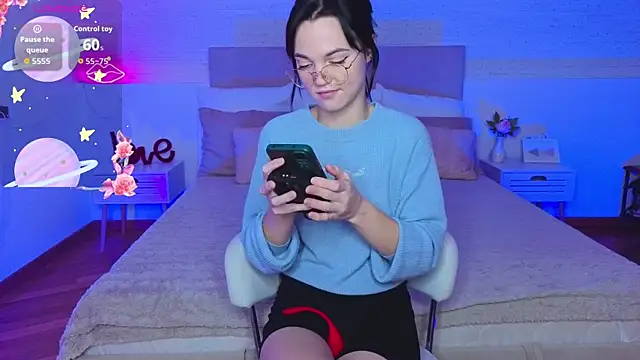 Snapshot of Camila_777_ chatting on 29, 11, 2025 Camila 777 online show from 29, 11, 2025