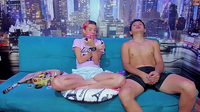 Snapshot of play_hard66 chatting on 20, 4, 2026 play hard66 online show from 20, 4, 2026