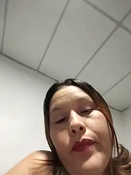 Paola-Lond online show from 3, 12, 2025