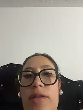 LyaRose online show from 3, 2, 2026