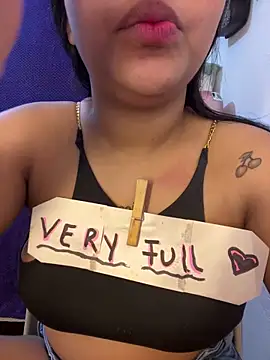 Snapshot of Brunette_Dirty_0limits chatting on 14, 12, 2025 Brunette Dirty 0limits online show from 14, 12, 2025