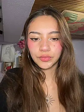 Yunaraa online show from 20, 6, 2026