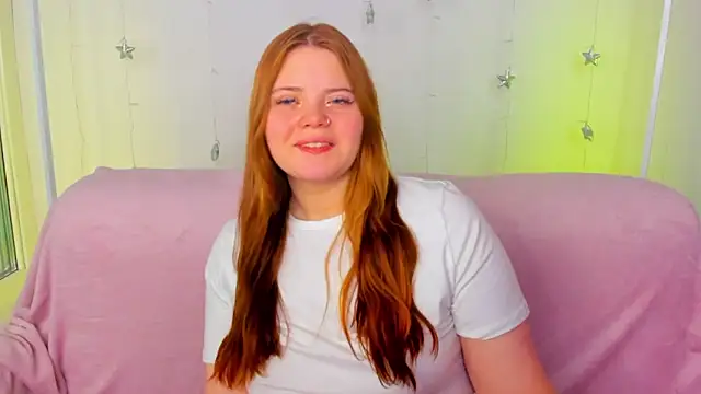 Snapshot of KellyFiery chatting on 8, 4, 2026 KellyFiery online show from 8, 4, 2026