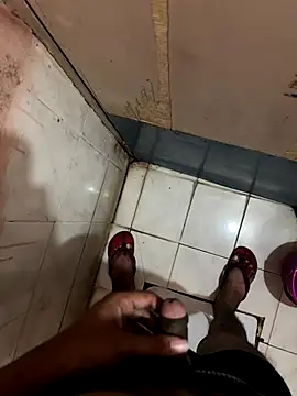 Snapshot of hardboydick2000 chatting on 24, 11, 2025 hardboydick2000 online show from 24, 11, 2025