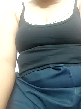 Snapshot of Tanvi_02 chatting on 27, 11, 2025 Tanvi 02 online show from 27, 11, 2025