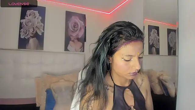 Snapshot of SamathaMay chatting on 7, 5, 2026 SamathaMay online show from 7, 5, 2026