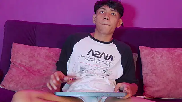 Liam Sinclair online show from 15, 1, 2026