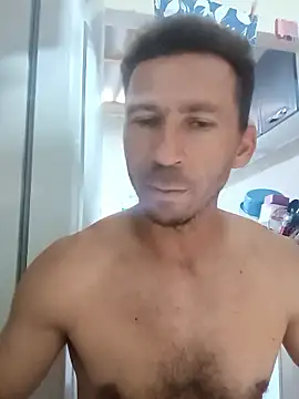 Snapshot of RobertoLuiz84 chatting on 17, 1, 2026 RobertoLuiz84 online show from 17, 1, 2026