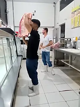 Snapshot of RobertoLuiz84 chatting on 17, 3, 2026 RobertoLuiz84 online show from 17, 3, 2026