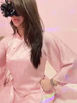 Snapshot of Queen-of-Love chatting on 17, 2, 2026 Queen-of-Love online show from 17, 2, 2026