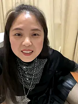 Snapshot of tianwei2567 chatting on 21, 11, 2025 tianwei2567 online show from 21, 11, 2025