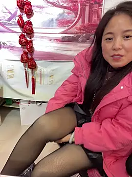 Snapshot of tianwei2567 chatting on 30, 11, 2025 tianwei2567 online show from 30, 11, 2025