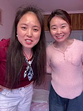 Snapshot of tianwei2567 chatting on 14, 4, 2026 tianwei2567 online show from 14, 4, 2026