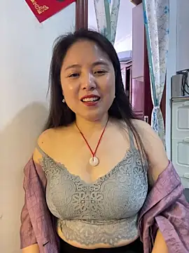 Snapshot of tianwei2567 chatting on 4, 5, 2026 tianwei2567 online show from 4, 5, 2026