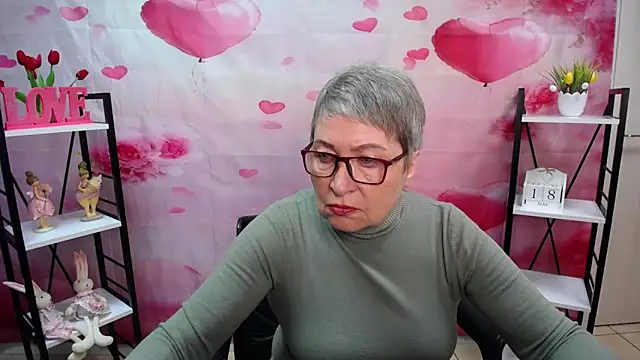 OlgaLuck online show from 18, 5, 2026
